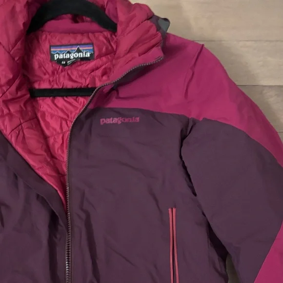 Women's Patagonia Two-Tone Jacket - Picture 3 of 4